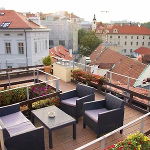 Agnes - Praha