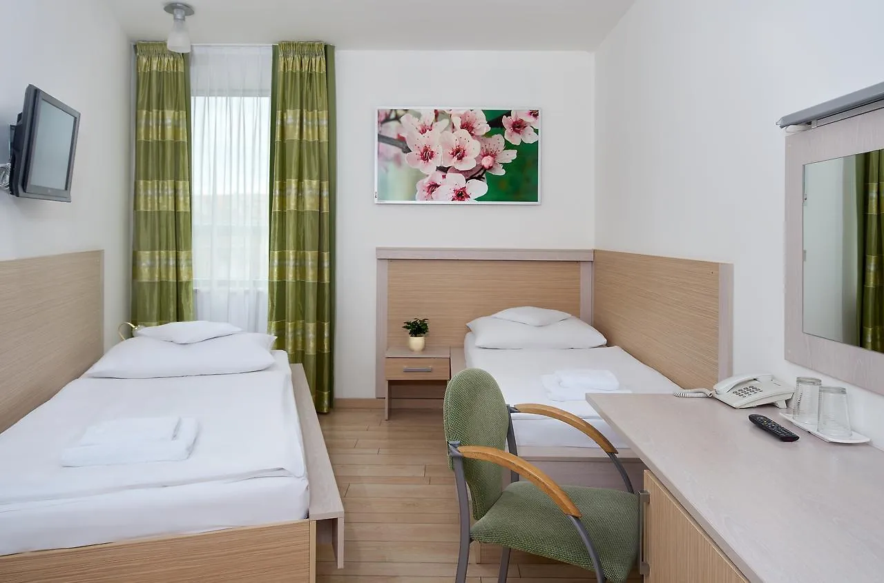 ***  Hotel Ankora Прага Чехия